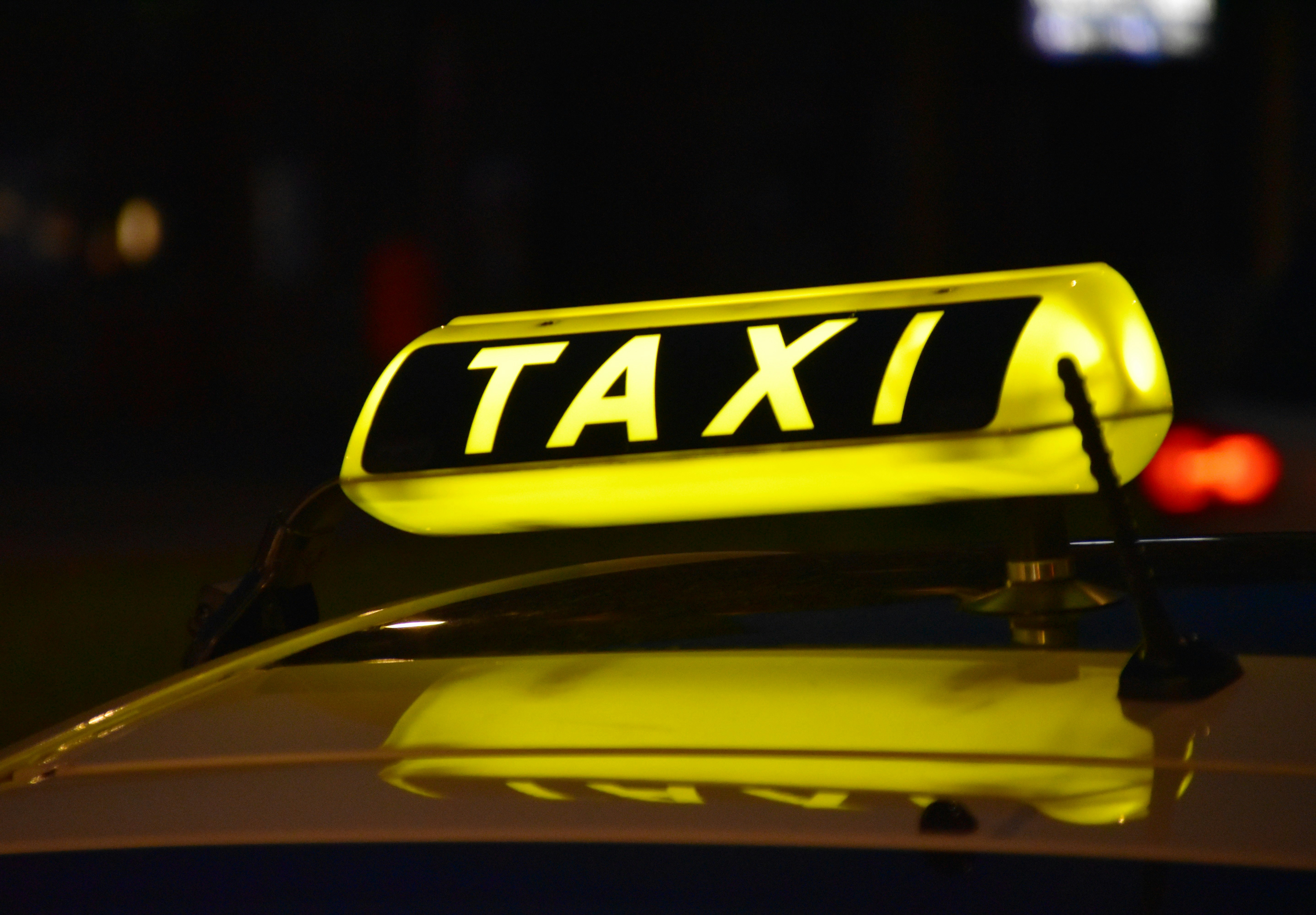taxi giallo.jpg