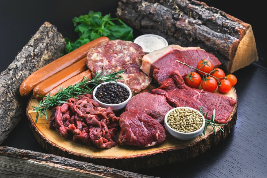 vassoio legno e carne.jpg