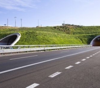 Cantieri autostrade: una storia fatta di cattiva gestione, mancata programmazione e carenze nella sicurezza. Prioritario salvaguardare l’incolumità dei cittadini.