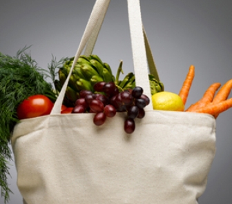 Spreco alimentare in Italia: ogni cittadino getta più di 70 grammi di cibo al giorno.